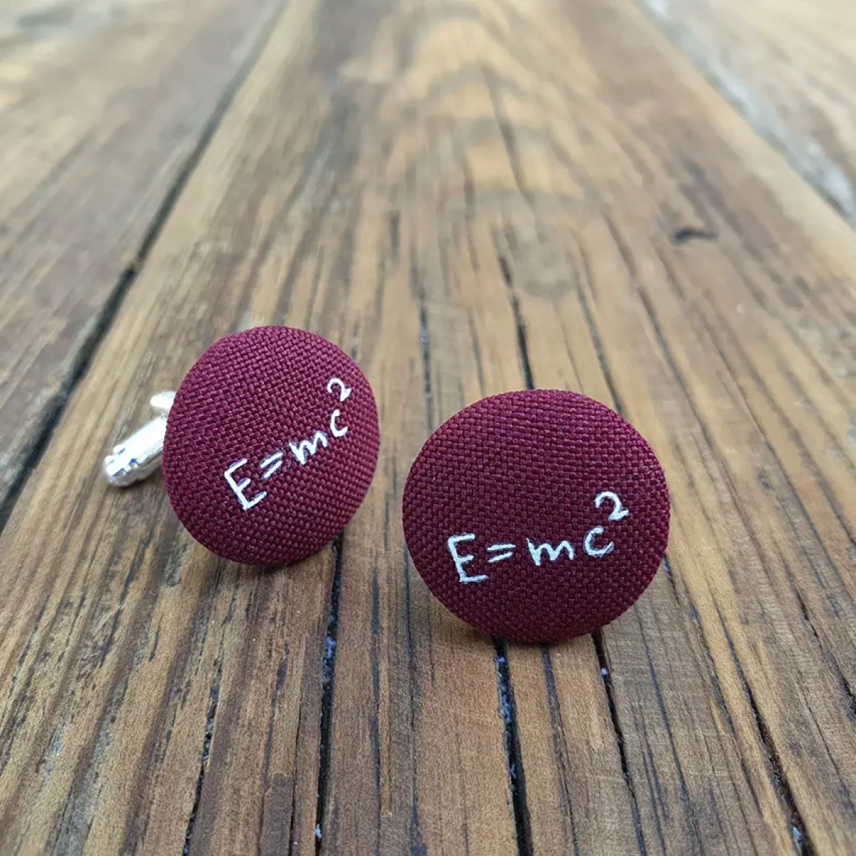 3059images-fizicka-formula-emc2-manzetne-bordeaux-2063-1