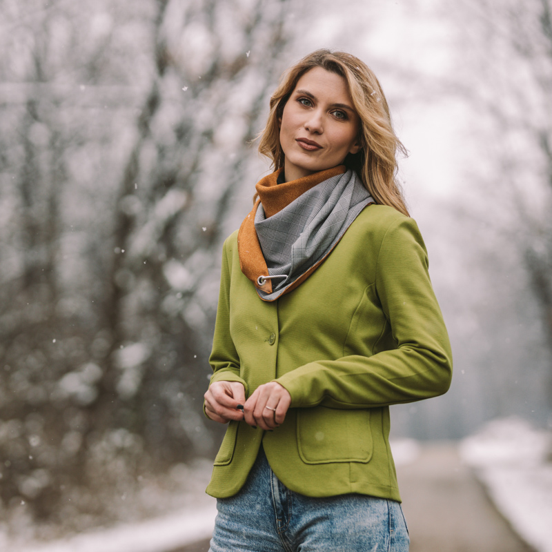 images-tied-up-casual-unisex-sal-57-2505-12.jpg