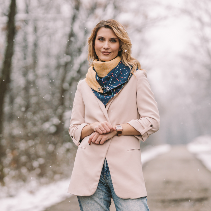 images-tied-up-casual-unisex-sal-33-2511-8.jpg