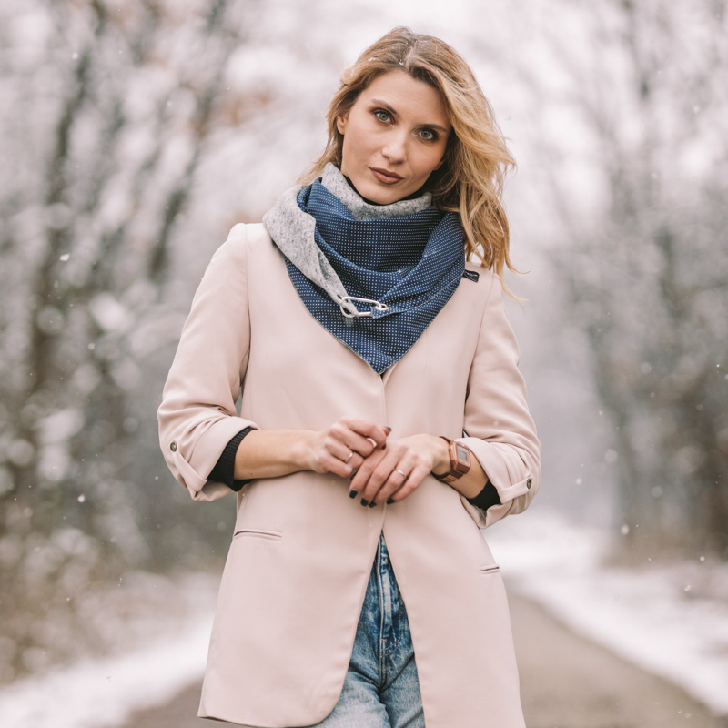 images-tied-up-casual-unisex-sal-21-2537-2.jpg