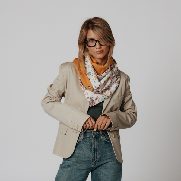 images-tied-up-casual-unisex-sal-51-2920-2.jpg