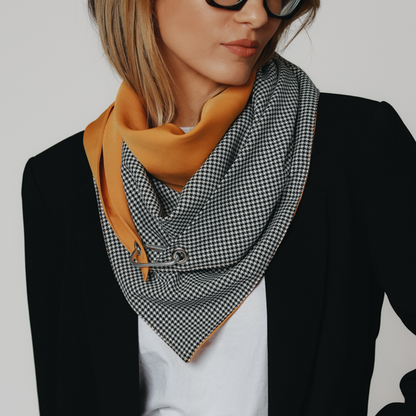 images-tied-up-casual-unisex-sal-52-2921-12.jpg