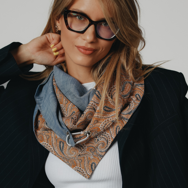 images-tied-up-casual-unisex-sal-55-2924-1.jpg
