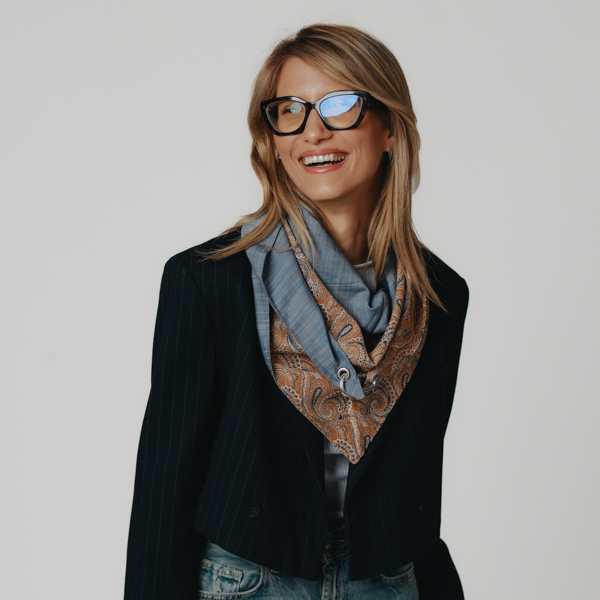 images-tied-up-casual-unisex-sal-55-2924-6.jpg